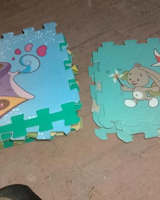 tappeto puzzle per bebè 