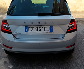 Skoda fabia 2020 1.0 mpi 60 cv twin color