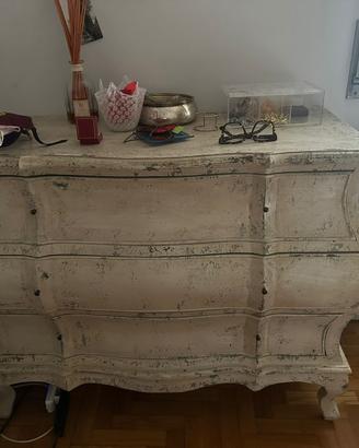 Comò Bombato Shabby Chic - Bianco Anticato