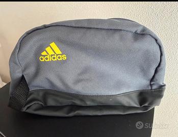 Astuccio originale Adidas