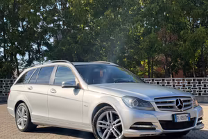 Mercedes-benz C 220 CDI BlueEFFICIENCY Avantgarde