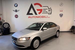 VOLVO S 40 BERLINA 1.6 BENZINA