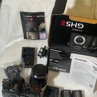 Panasonic GH5 II + 12-35mm f/2.8 + accessori