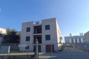 Immobile di 835 m² a Carmagnola