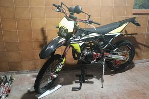 Splendida FANTIC da cross mai usata