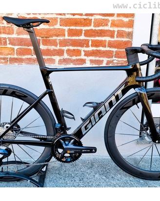 GIANT Propel Advanced Pro 0-Di2 - 2027 tg.M, ML