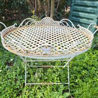 tavolino vintage in ferro battuto