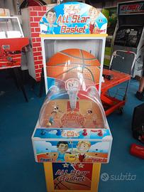 Distributore di palline con gioco del Basket 