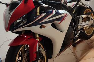 CBR 1000