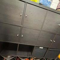 Mobile ikea kallax ante e portabottiglie nero