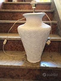 lampada ceramica bianca rose decorate a mano