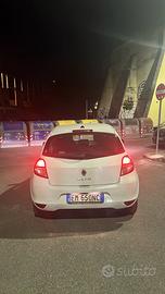Renaulit clio