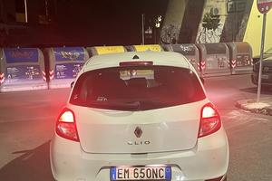 Renaulit clio