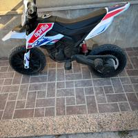 Mini moto elettrica