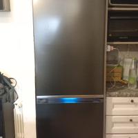 Frigorifero Samsung serie 7000
