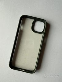 Cover iPhone 13 verde militare