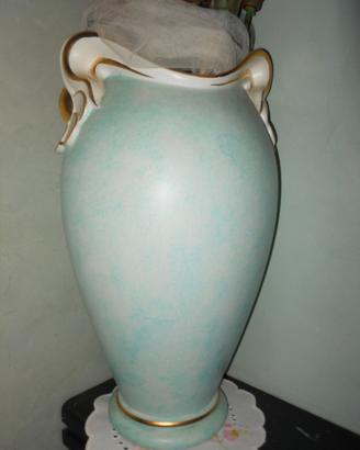 Vaso soprammobile e portafiori