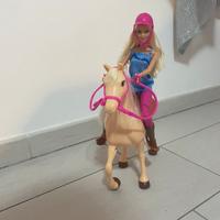 barbie a cavallo