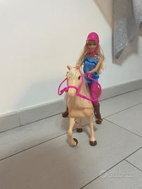barbie a cavallo