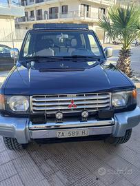 Mitsubishi pajero 2.5