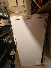 Congelatore AEG