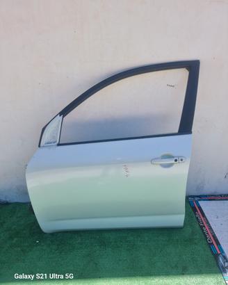 PORTIERA ANTERIORE SINISTRA TOYOTA RAV 4 ANNO 2012