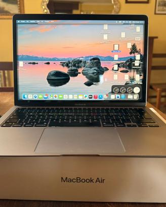 Computer MacBook 