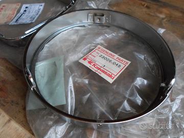 Ghiera faro Kawasaki z moto d'epoca