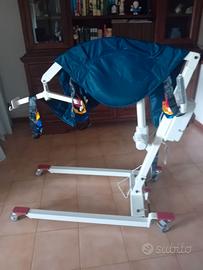 sollevatore elettrico per disabili