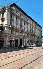 Locale Commerciale con Soppalco