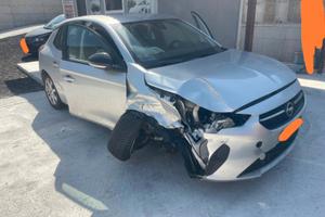 Opel Corsa 1.2 2023 Edition sinistrata incidentata