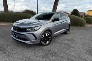 Opel granland sport x 1,5 130cv (2022)