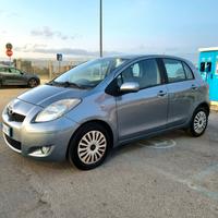 Yaris II 1.3 Restyling PARI AL NUOVO