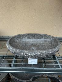 Lavello d’appoggio in pietra naturale