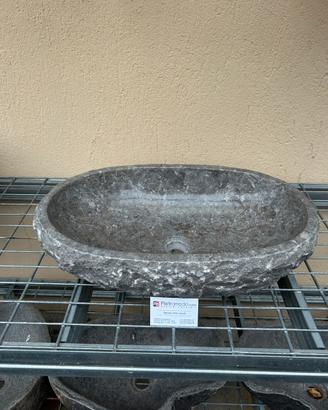 Lavello d’appoggio in pietra naturale