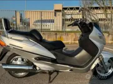 Suzuki Burgman 400 per ricambi 1997-2002