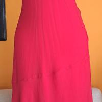 Abito rosso con spalline