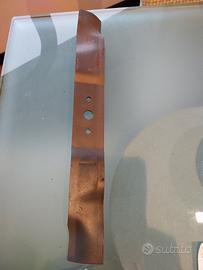 lama di ricambio rasaerba Castelgarden.....