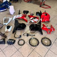 Honda cbr 600rr LEGGERE BENE!