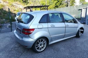 Fanale posteriore dx MERCEDES CLASSE B 180 '10