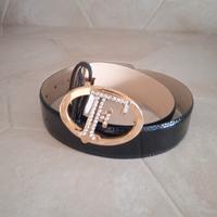 Cintura FERRE' nera lucida🎁idea S.Valentino 