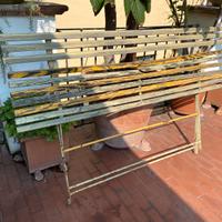 Panca da giardino antica