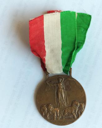 Medaglia Grande Guerra 1914-18 bronzo 