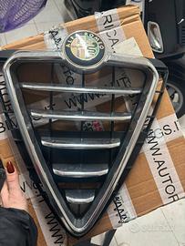 Griglia mascherina anteriore giulietta anno 2012