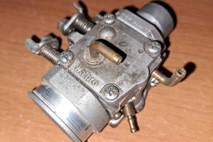 Carburatore walbro wj98 per scooter.