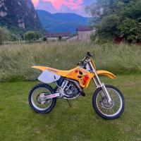 Suzuki rm 125