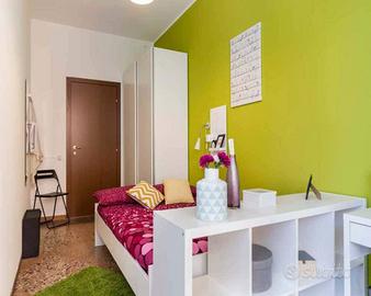 Stanza in appartamento di 15 m² a Bologna