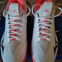 Scarpe da tennis Mizuno n. 40,5 NUOVE