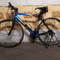 Bici da corsa ibrida OLMO