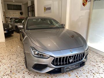 Maserati Ghibli Diesel Gransport 250CV 12/2020